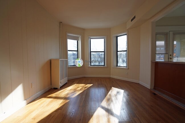 1131 Commonwealth Ave