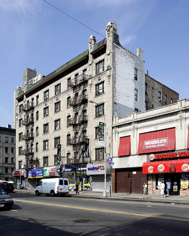 1401-1407 Saint Nicholas Ave in New York, NY - Foto de edificio - Building Photo