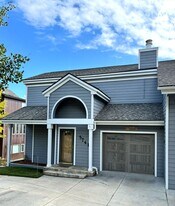 374 B Ensign Dr in Dillon, CO - Building Photo
