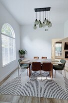 9161 Kneeland Ct in Elk Grove, CA - Building Photo