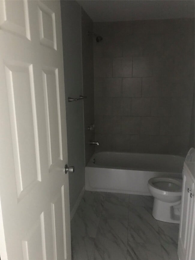 property at 1728 Kansas St