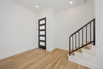 1466 Ferguson Way in Houston, TX - Building Photo - Building Photo