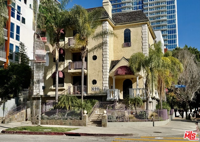 property at 698 S Berendo St