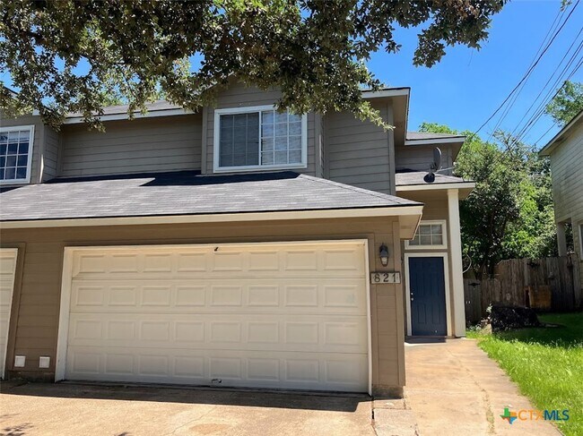 property at 821 Sagewood Trail