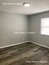 305 N Broadway St in Trotwood, OH - Building Photo - Building Photo