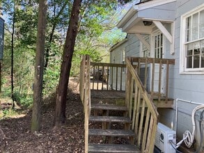 473 Burlington Rd NE, Unit Unit 3 in Atlanta, GA - Building Photo - Building Photo