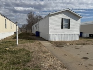 property at 2524 Commonwealth Dr