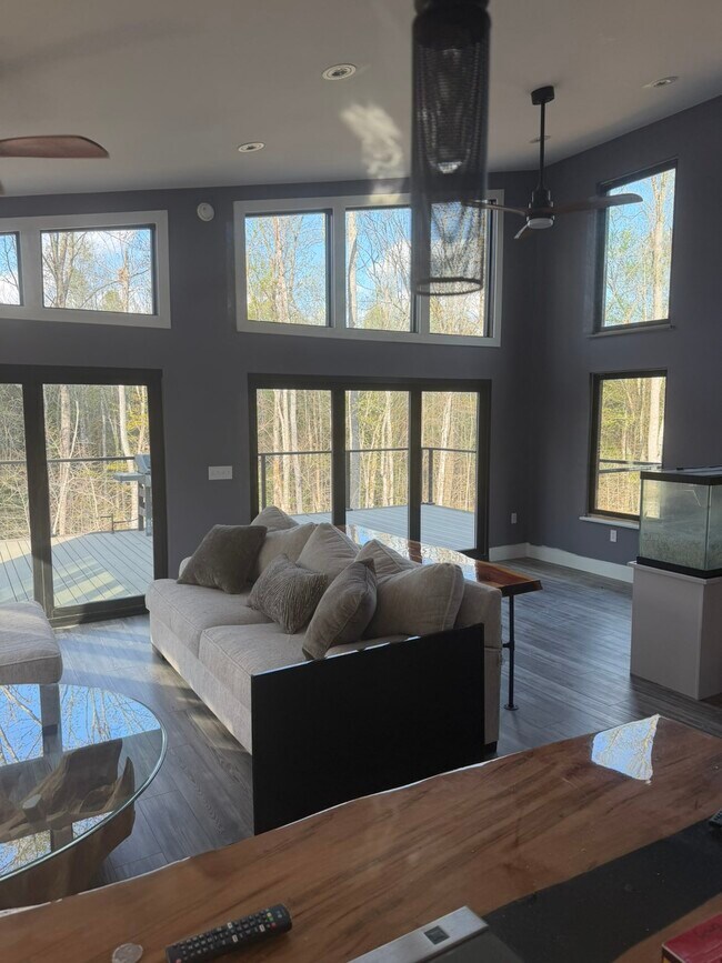 623 Richardson Rd in Keysville, VA - Building Photo - Building Photo