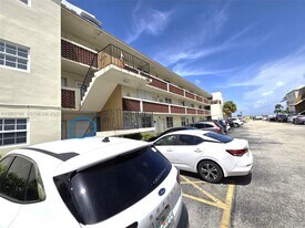 1770 79th Street Causeway in North Bay Village, FL - Building Photo