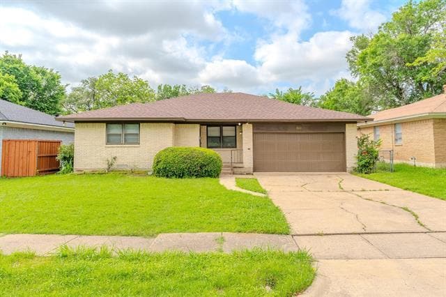 property at 8652 Wolfwood Ln