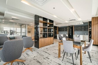 Evol in St-Jean-sur-Richelieu, QC - Foto de edificio - Building Photo