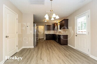 307 Amit St in La Vergne, TN - Building Photo - Building Photo