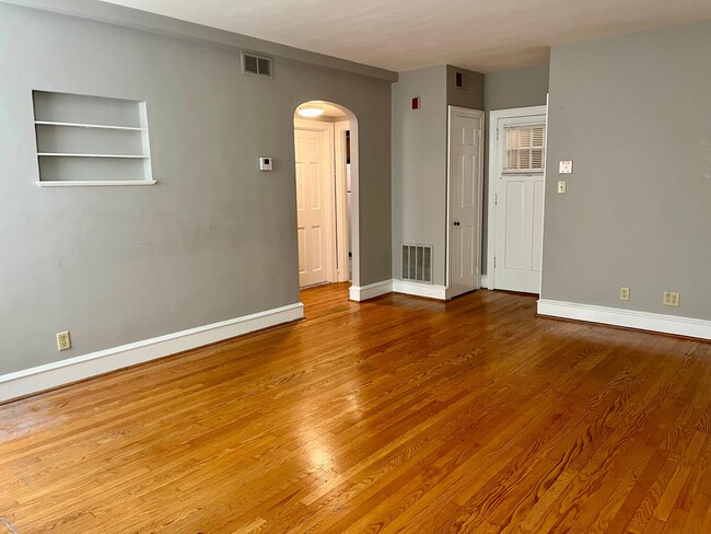 711 N Broom St in Wilmington, DE - Building Photo - Building Photo