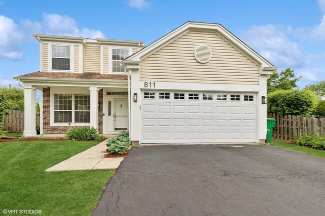 property at 811 Cambridge Dr