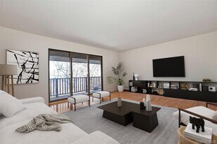 15 Longview Ct in Nyack, NY - Building Photo