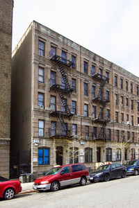 424 W 163rd St in New York, NY - Building Photo - Building Photo