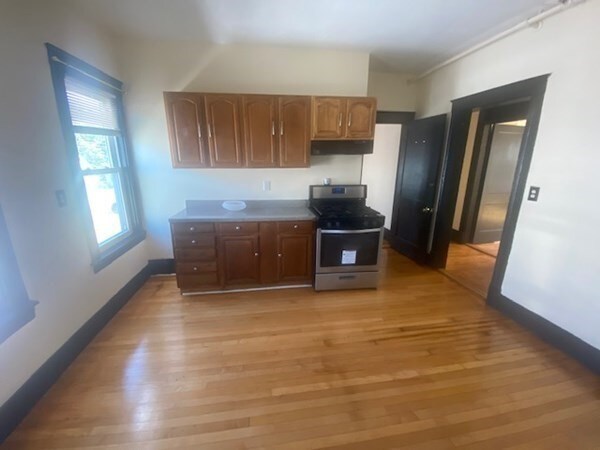 7 Goddard Rd-Unit -#3 in Brockton, MA - Building Photo