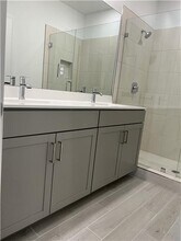 162 SW 179th Ave in Pembroke Pines, FL - Building Photo - Building Photo
