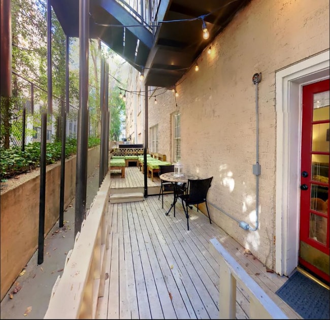 2230 Peachtree Rd NW in Atlanta, GA - Building Photo - Building Photo