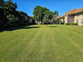 1301 NW 12th Ave in Boca Raton, FL - Building Photo - Building Photo