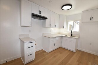 7301 Braeburn St in Anaheim, CA - Building Photo - Building Photo