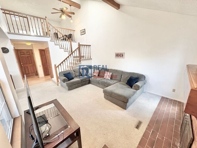 971 S Evanston Cir in Aurora, CO - Building Photo - Building Photo