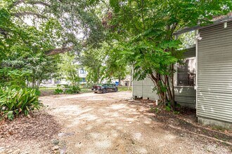 408 E State St in Baton Rouge, LA - Building Photo - Building Photo