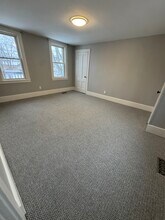 14 Rochester St, Unit #3 in Berwick, ME - Building Photo - Building Photo