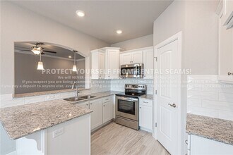 4363 W Topeka Ave in Fayetteville, AR - Building Photo - Building Photo