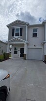 2584 Skyline Lp in Kissimmee, FL - Building Photo