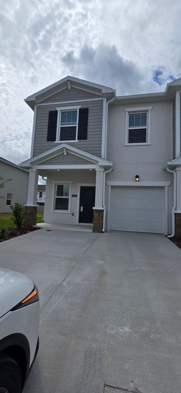 property at 2584 Skyline Lp