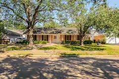 8407 Mullins Dr in Houston, TX - Building Photo - Building Photo