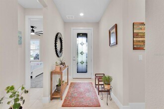 1425 Lone Wood Blvd in Alafaya, FL - Building Photo - Building Photo