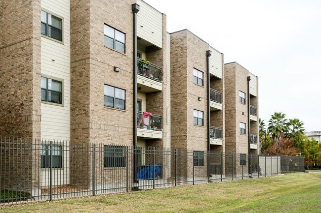 Zion Village in Houston, TX - Building Photo - Building Photo
