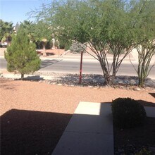 7532 Le Conte Dr in El Paso, TX - Building Photo - Building Photo