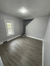 2321 N Church St in Rockford, IL - Building Photo - Building Photo