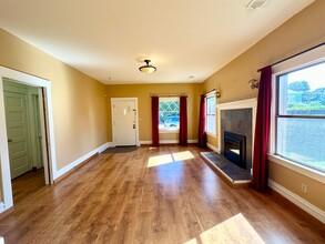 2604 H St in Eureka, CA - Building Photo - Building Photo