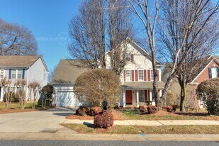 10030 Baxter Caldwell Dr in Charlotte, NC - Building Photo