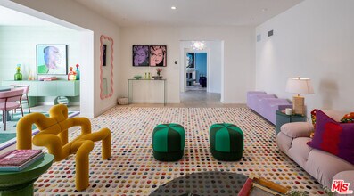 661 Doheny Rd in Beverly Hills, CA - Building Photo - Building Photo