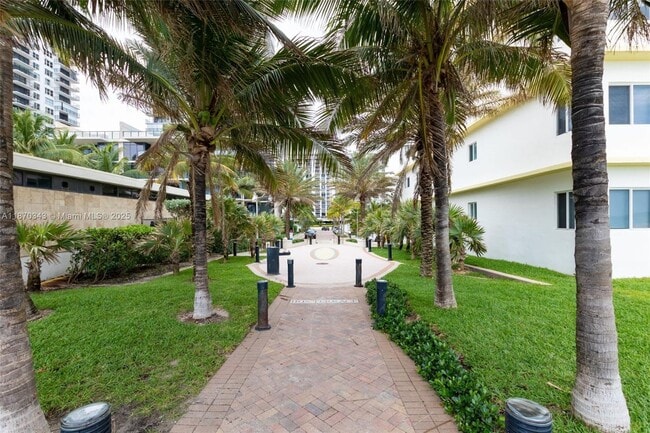 property at 2101 S Surf Rd