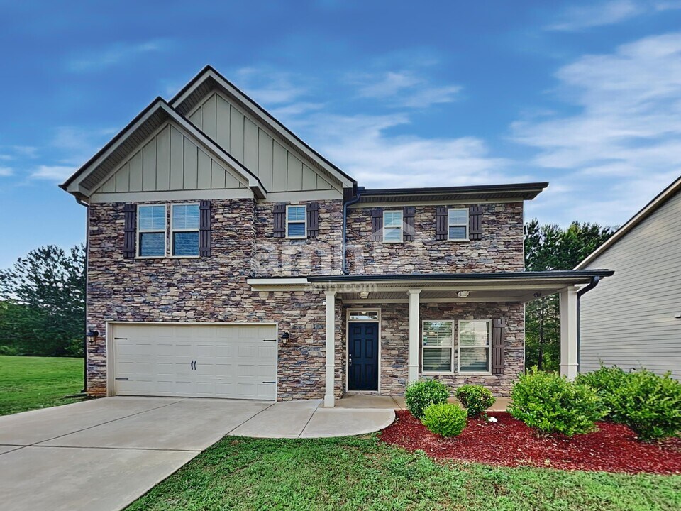 264 Makenna Dr in Hampton, GA - Building Photo