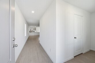 12048 Noble Wood Vlg Dr in Magnolia, TX - Building Photo - Building Photo