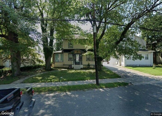 property at 1406 Lincoln Ave