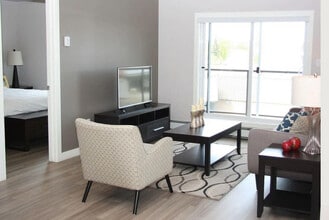 Stella Place in Edmonton, AB - Building Photo - Building Photo