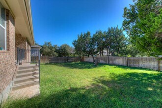 225 Lexington Dr in Austin, TX - Building Photo - Building Photo