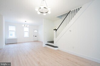 170 Markle St in Philadelphia, PA - Building Photo - Building Photo