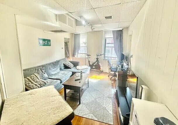 property at 17 Charter St