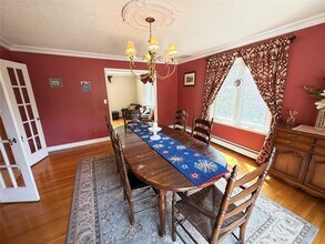 29 Eastview Dr in Valhalla, NY - Building Photo - Building Photo