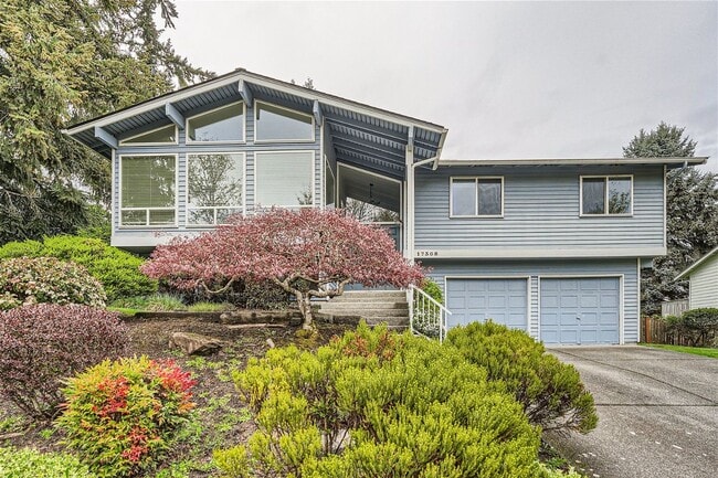 property at 17308 NE 13th Pl
