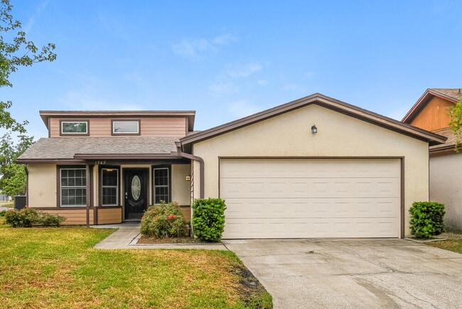 property at 1967 Blue Bird Run W